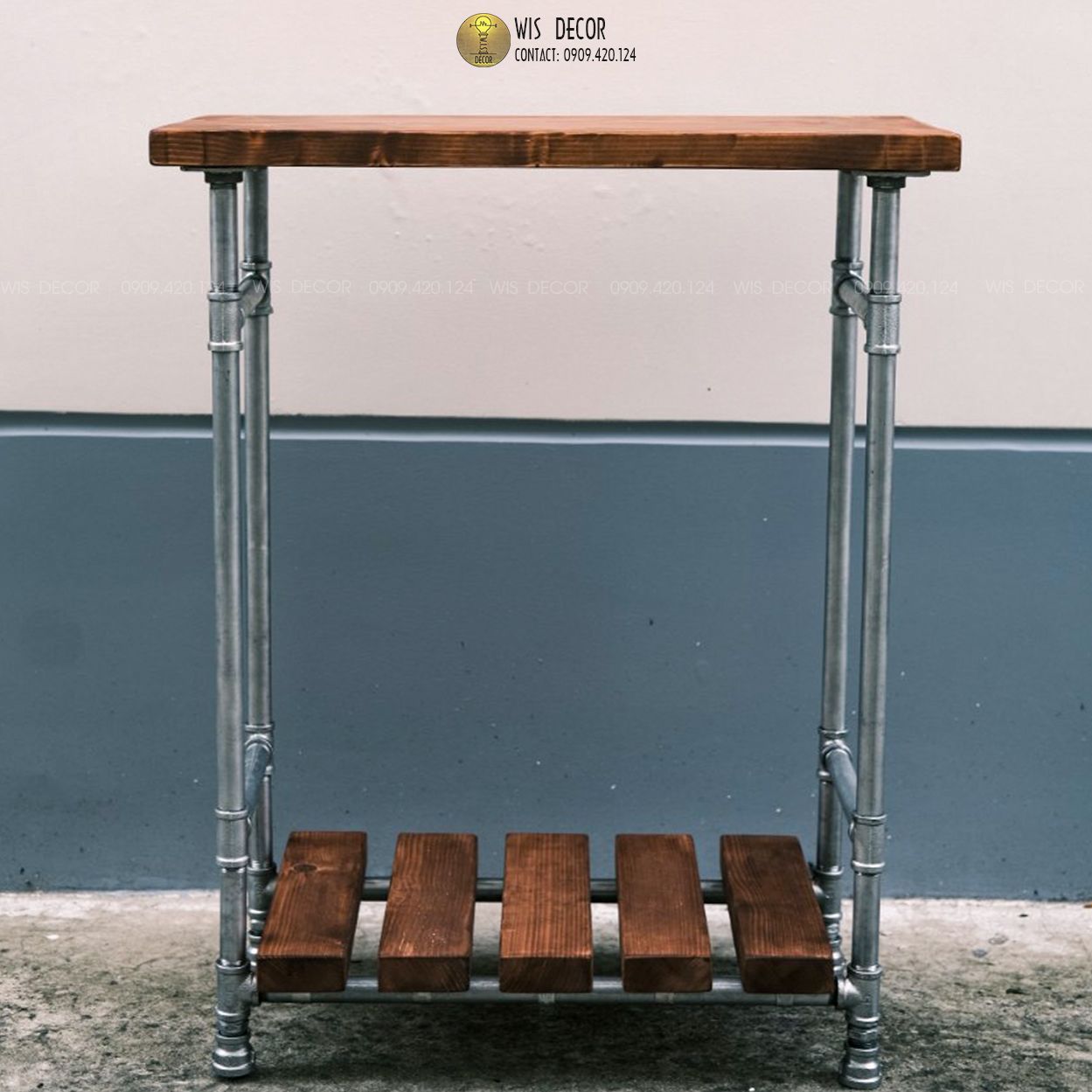 Kệ gỗ trang trí vintage, khung ống sắt cổ điển 2 Kệ gỗ trang trí vintage